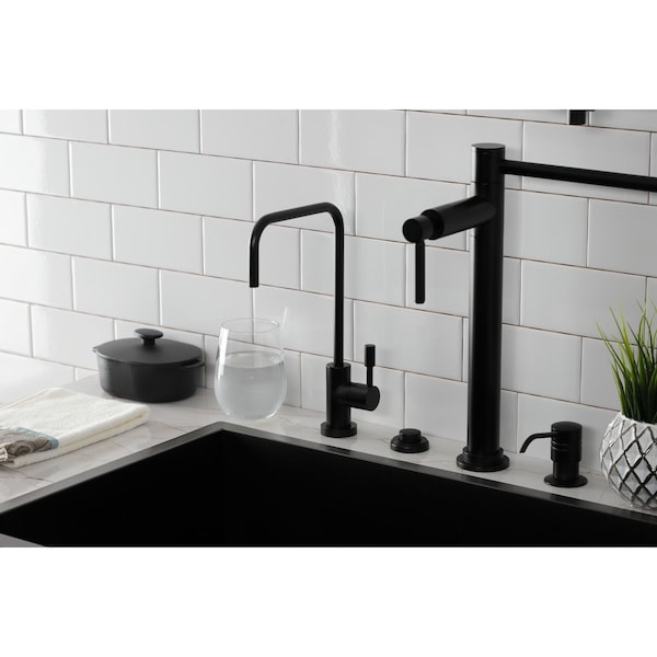 SingleHandle Water Filtration Faucet, Matte Black